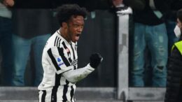 Cuadrado renovó contrato con la Juventus hasta 2023